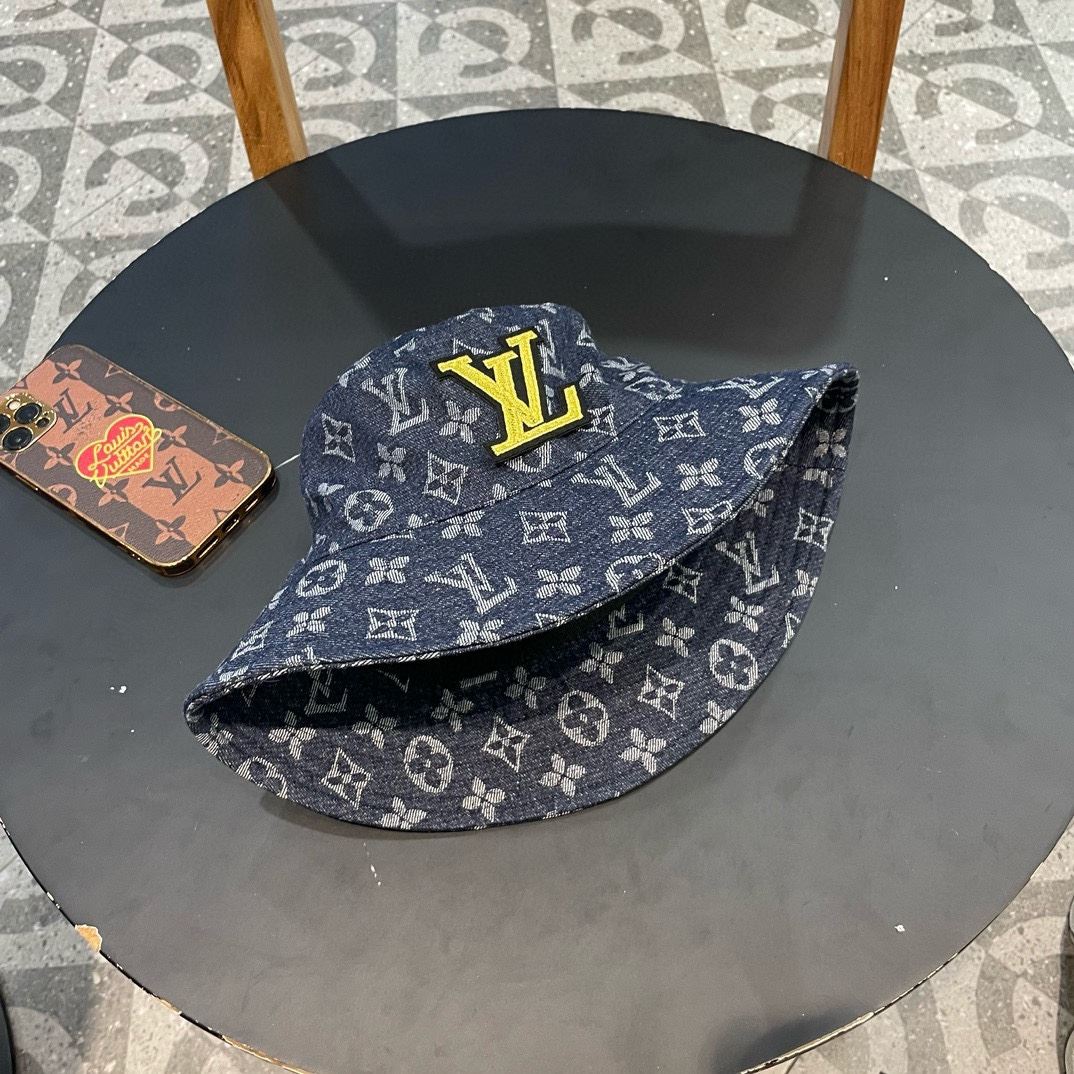 Louis Vuitton Caps